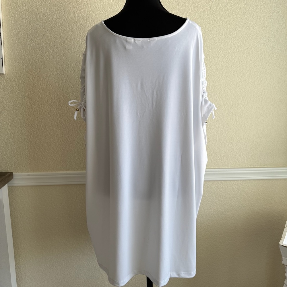 Susan Graver 5X Plus Size Black White Floral Tunic Top Stretch Comfort Blouse - Picture 10 of 13